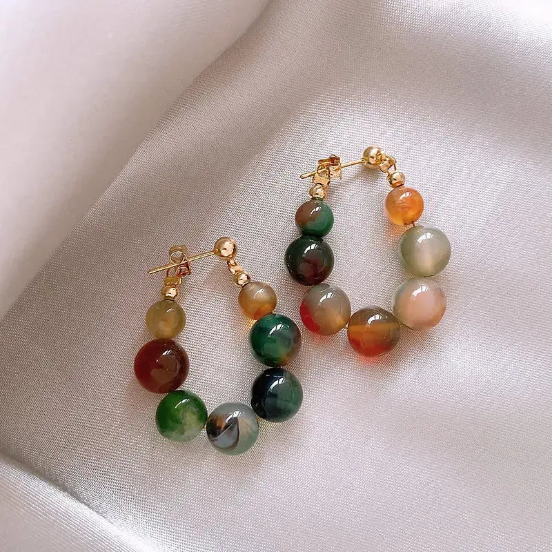 Elegant earrings with multicolored stones