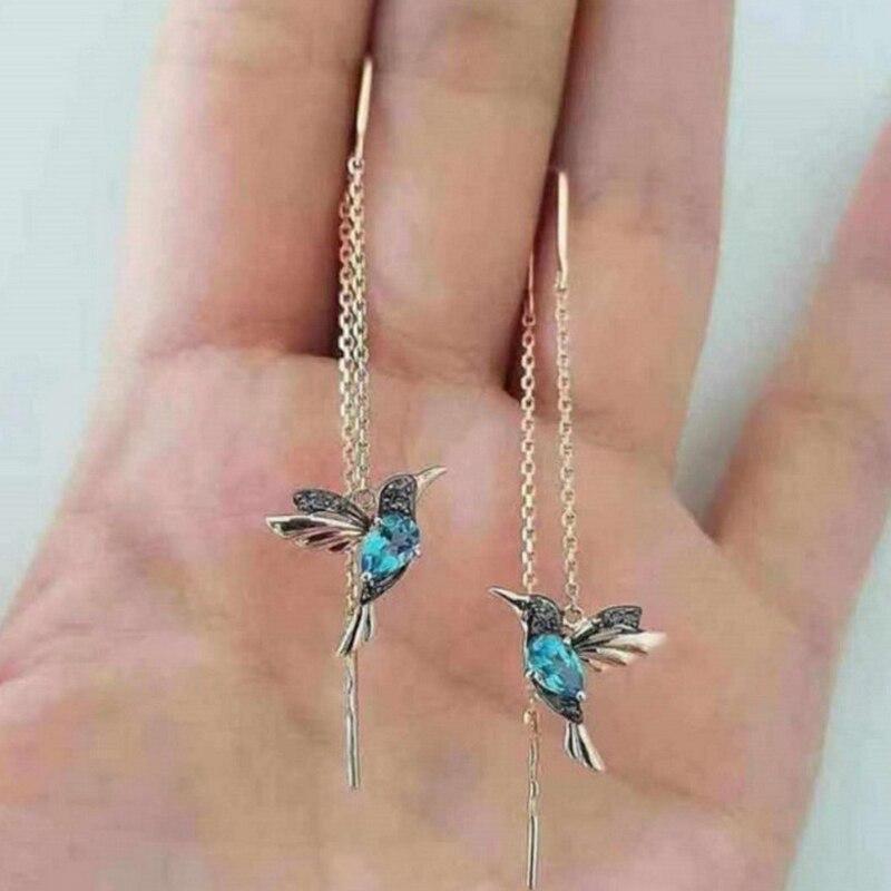 Hummingbird stud earrings with enamel and zirconia