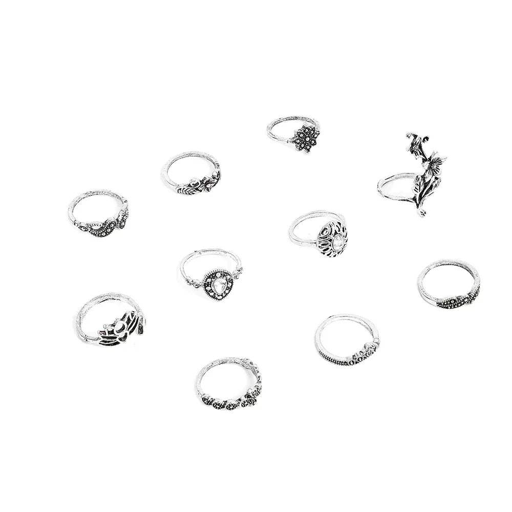 Set with Rings in Antique Silver with Enchanted Details