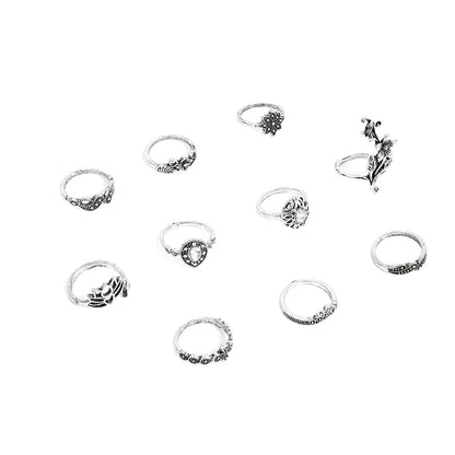 Set with Rings in Antique Silver with Enchanted Details