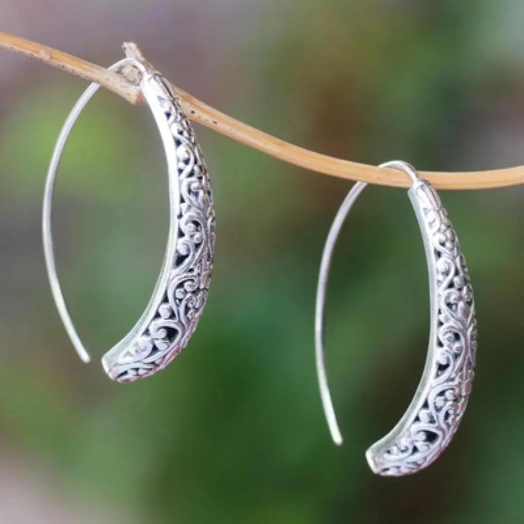 Vintage Silver-Plated Ivy Earrings