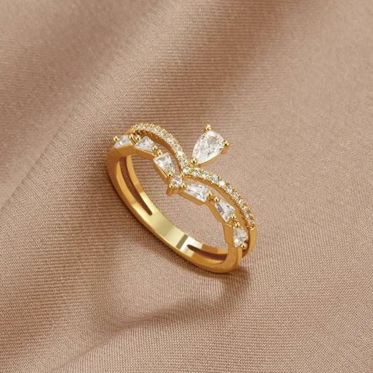 Double Ring with Zirconia in Gold