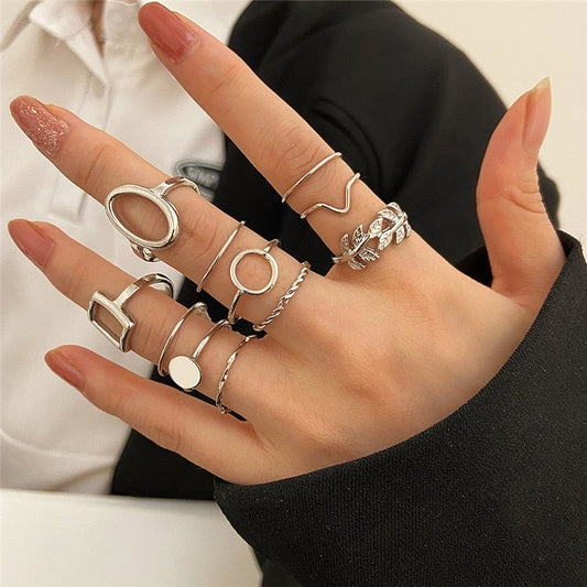 Set with 11 Vintage Silver Rings