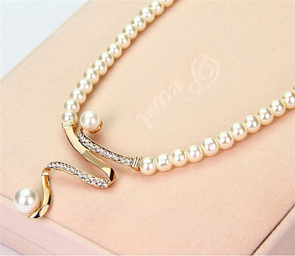Natural Pearl Necklace and Earring Set