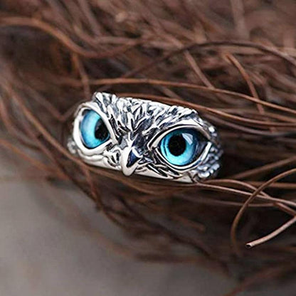 Owl of Good Luck adjustable ring made of silver and opal