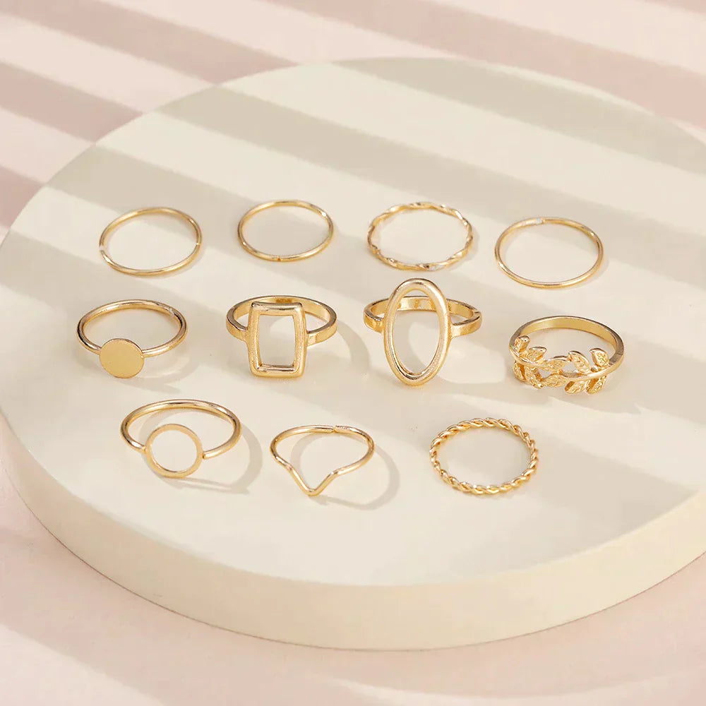 Set with 11 Vintage Silver Rings