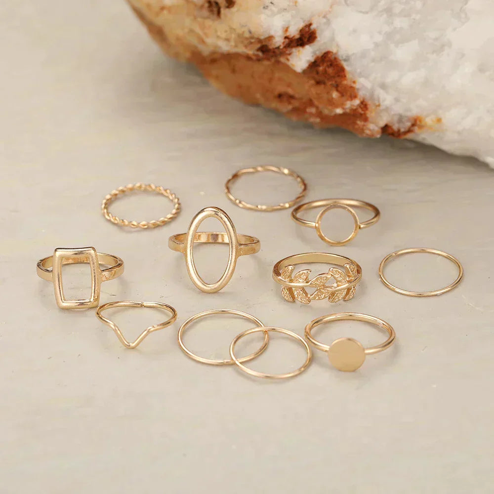 Set with 11 Vintage Silver Rings