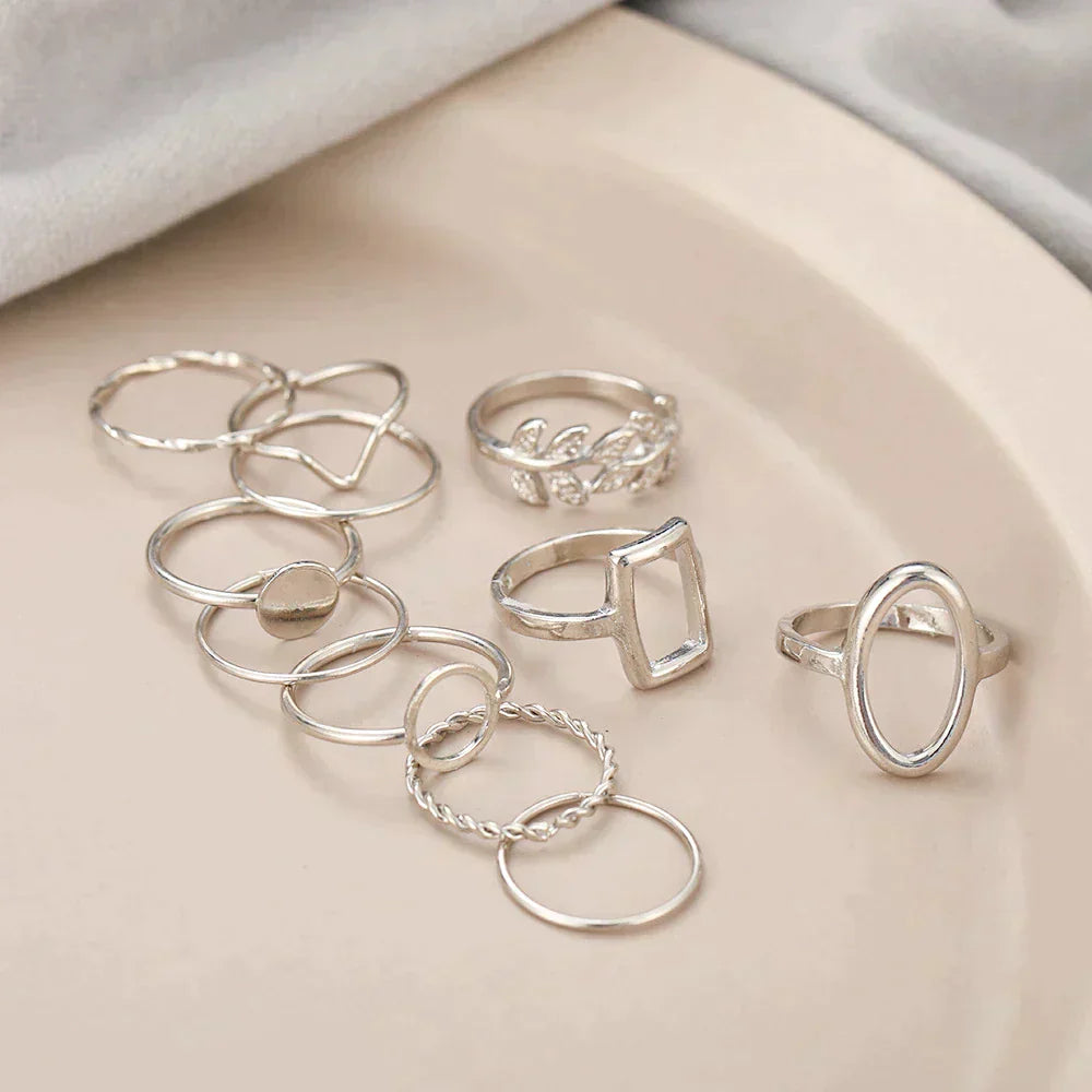 Set with 11 Vintage Silver Rings