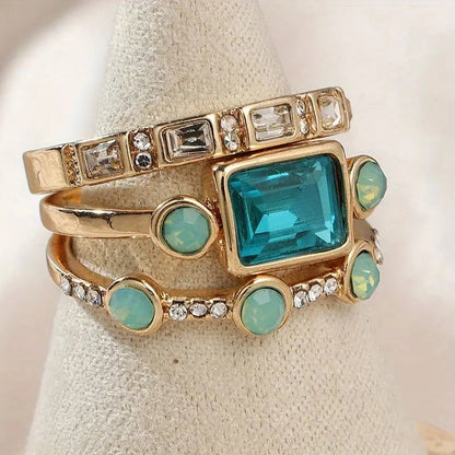 Vintage-style ring with blue crystal