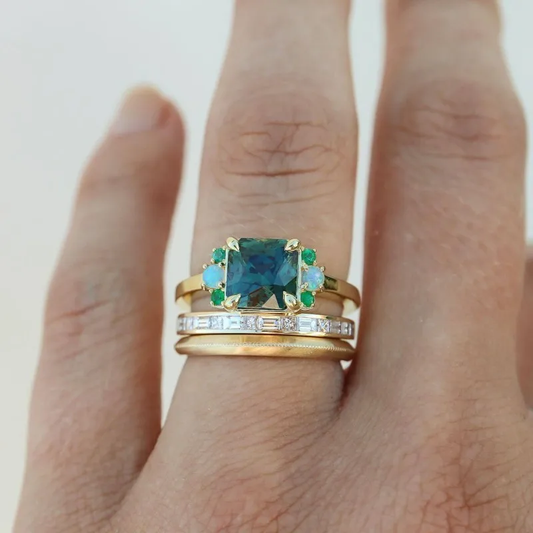 Vintage Ring Set with Blue Crystal
